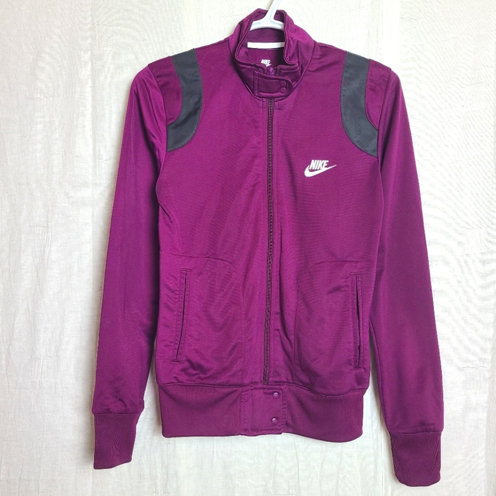 Nike Women's Colorful Plum Sportswear Athleisure Track Top Jacket Tracksuit